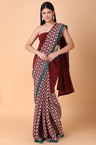 Wine Crepe Printed Saree Set by Nidhi Kejriwal