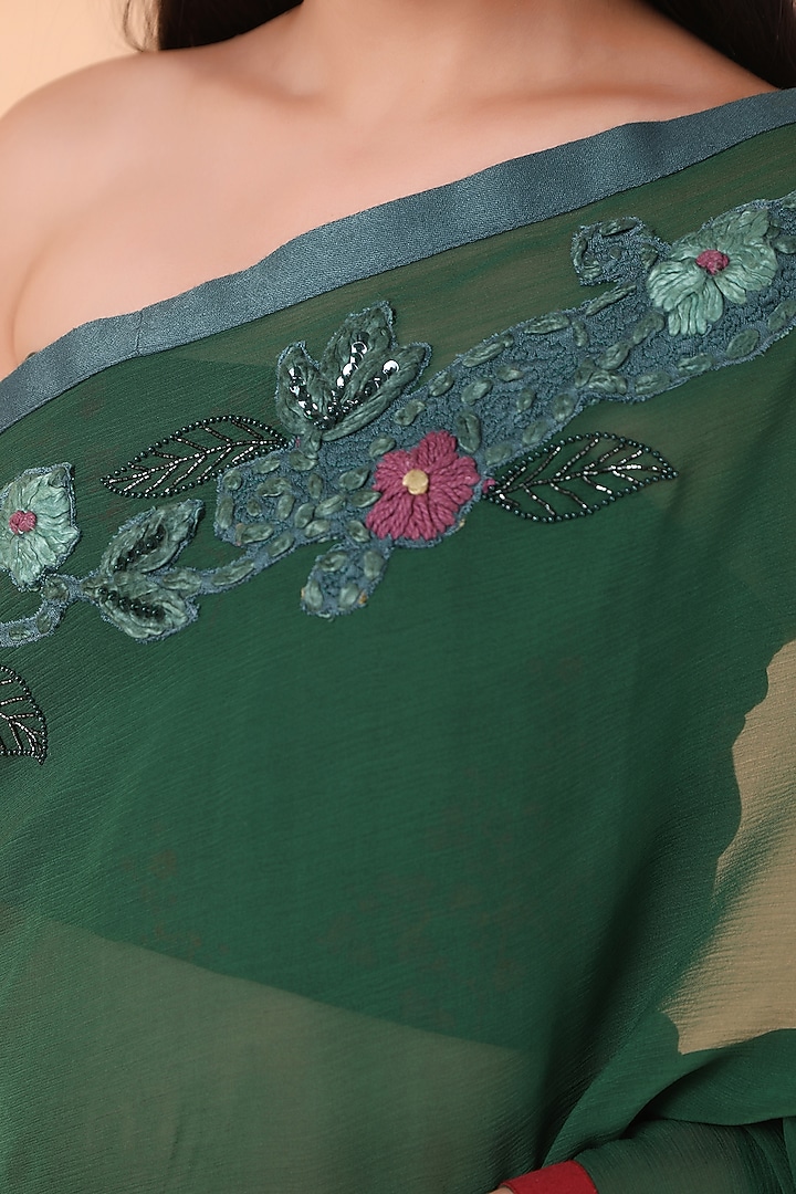 Bottle Green Crepe & Chiffon Thread Work Party Wear Saree Set by Nidhi Kejriwal at Pernia's Pop Up Shop