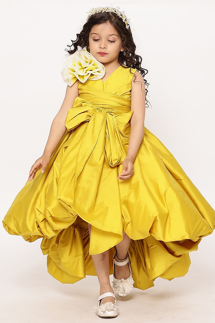 Yellow Taffeta & Silk High-Low Gown For Girls by Janyas Closet at Pernia's Pop Up Shop