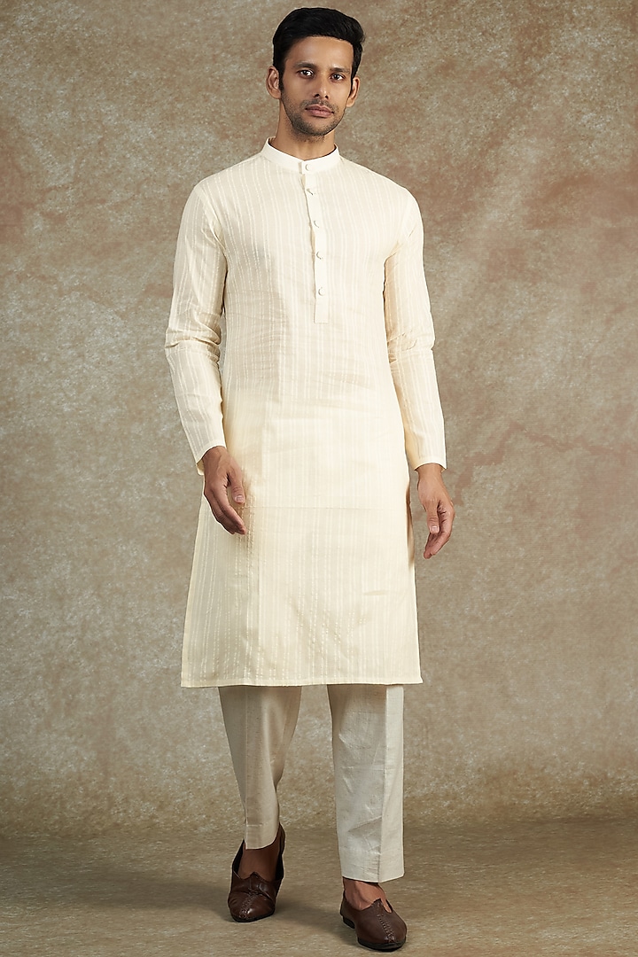 White Cotton Kurta Set by JAMA ART OF DRESSING