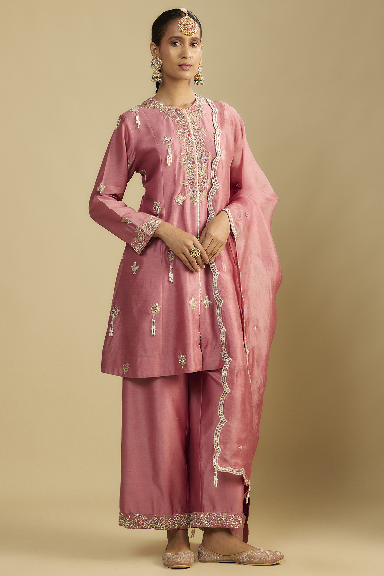 Onion Pink Chanderi Silk Thread Work Tunic Set by Jaya Rathore at Pernia's Pop Up Shop