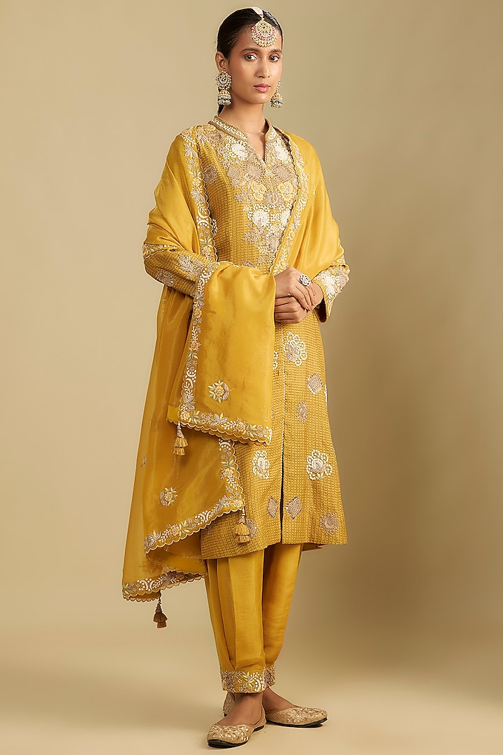 Mustard Handloom Silk Dori & Pearl Embroidered Tunic Set by Jaya Rathore at Pernia's Pop Up Shop
