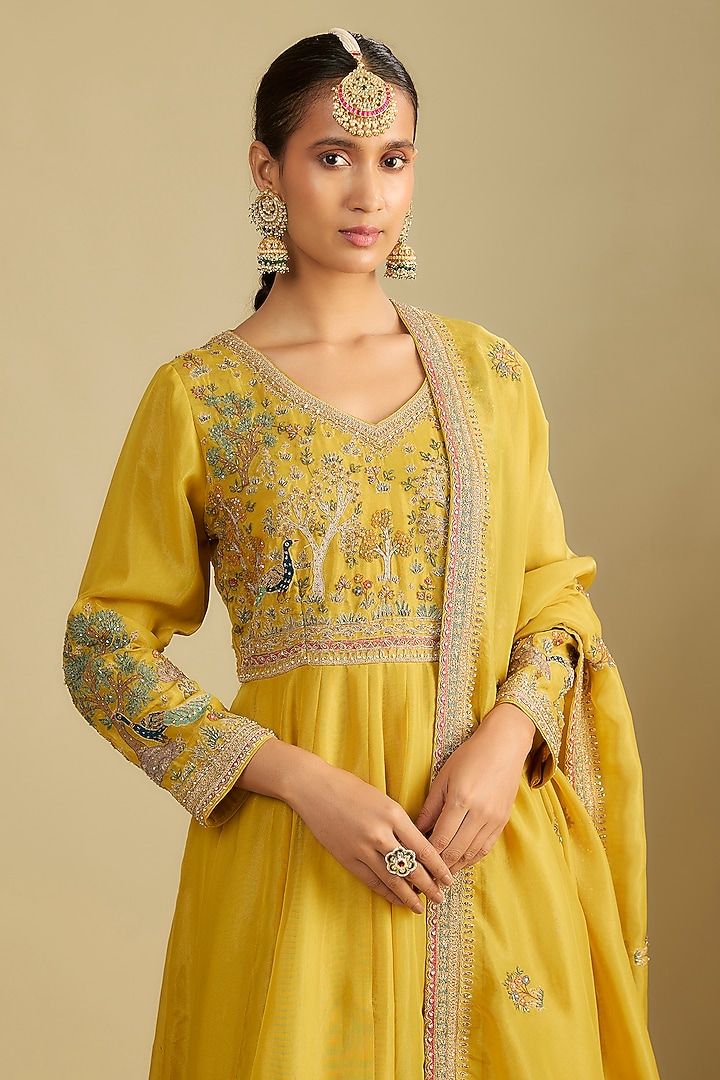 Mustard Shimmer Tissue Thread Embroidered Kalidar Bridal Anarkali Set by Jaya Rathore at Pernia's Pop Up Shop