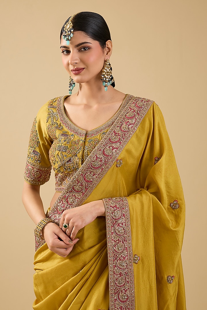 Mustard Silk Tikki Embroidered Reception Saree Set by Jaya Rathore at Pernia's Pop Up Shop