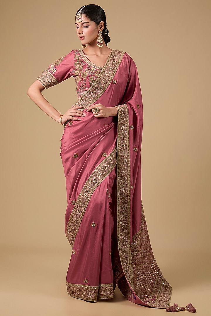 Coral Silk Tikki & Jaal Embroidered Reception Saree Set by Jaya Rathore at Pernia's Pop Up Shop