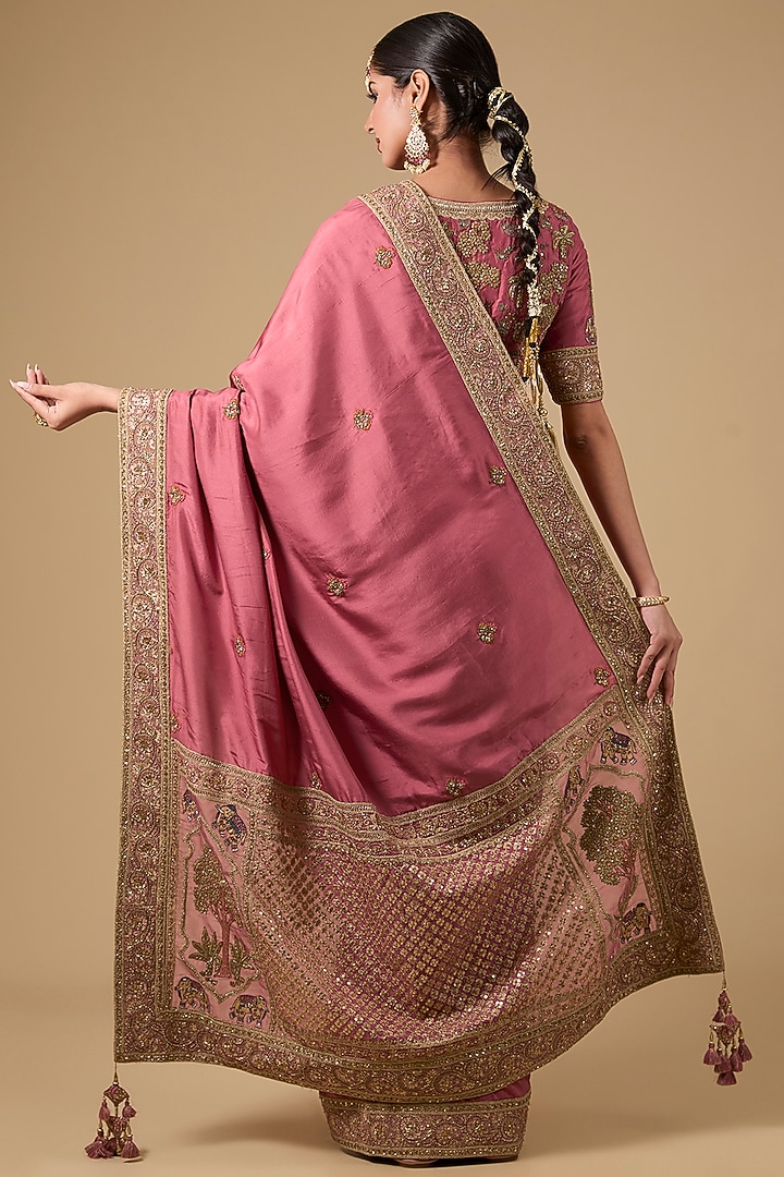 Coral Silk Tikki & Jaal Embroidered Reception Saree Set by Jaya Rathore at Pernia's Pop Up Shop
