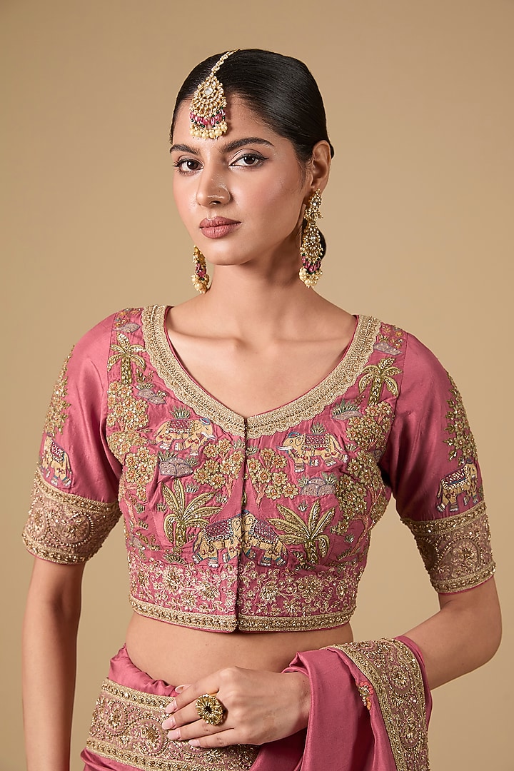 Coral Silk Tikki & Jaal Embroidered Reception Saree Set by Jaya Rathore at Pernia's Pop Up Shop
