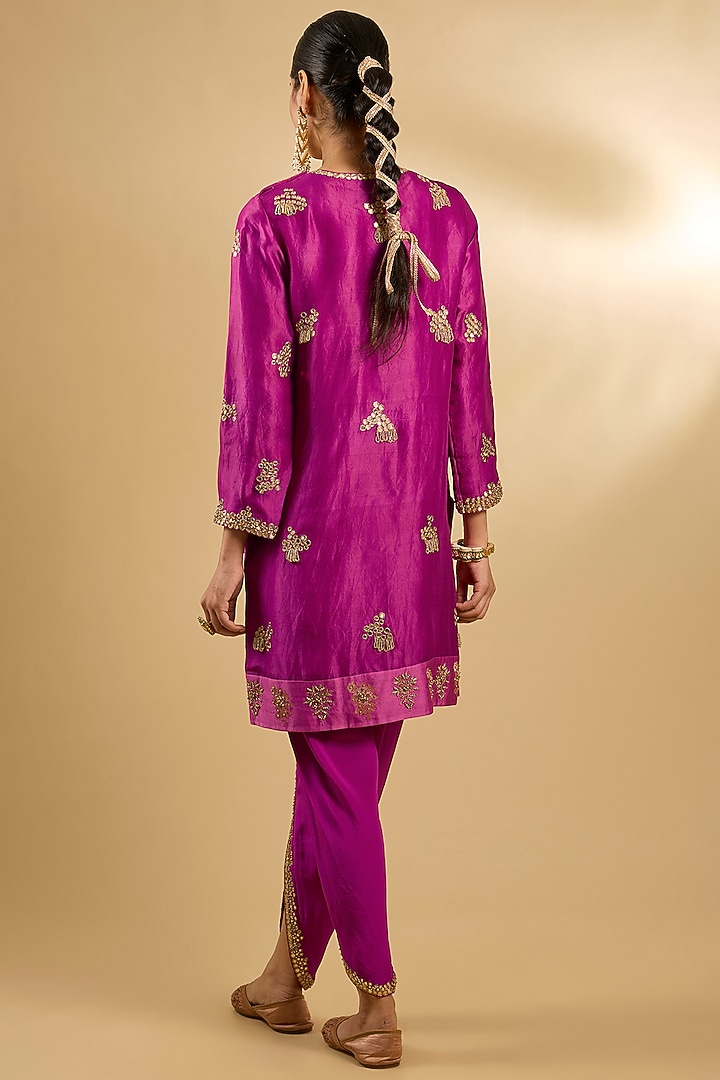 Fuchsia Silk Organza & Crepe Mirror Work Tunic Set by Jaya Rathore at Pernia's Pop Up Shop