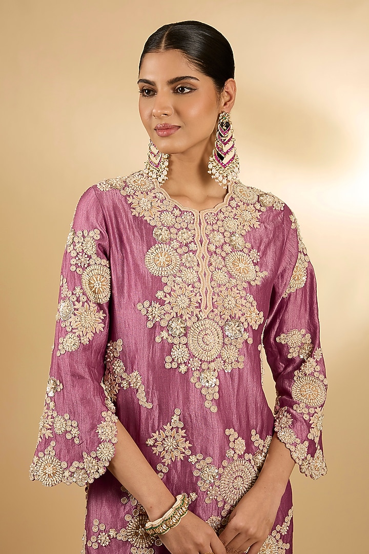 Onion Pink Handloom Silk Threadwork Tunic Set by Jaya Rathore at Pernia's Pop Up Shop