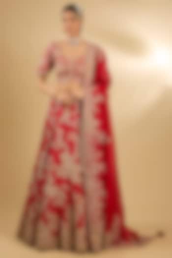 Red Silk & Organza Floral Embroidered Bridal Lehenga Set by Jaya Rathore at Pernia's Pop Up Shop
