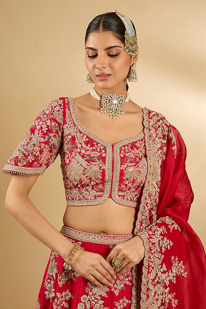 Red Silk & Organza Floral Embroidered Bridal Lehenga Set by Jaya Rathore at Pernia's Pop Up Shop