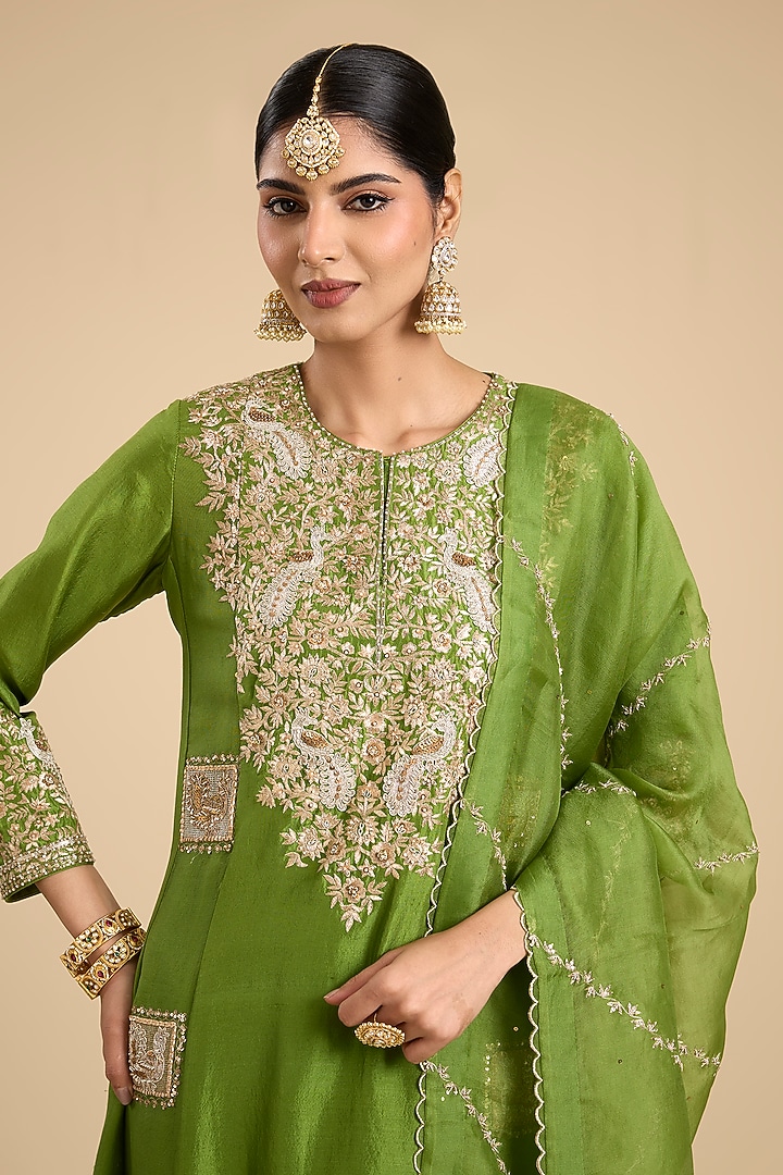 Green Gold Silk Dori Work Paneled Kurta Set by Jaya Rathore at Pernia's Pop Up Shop