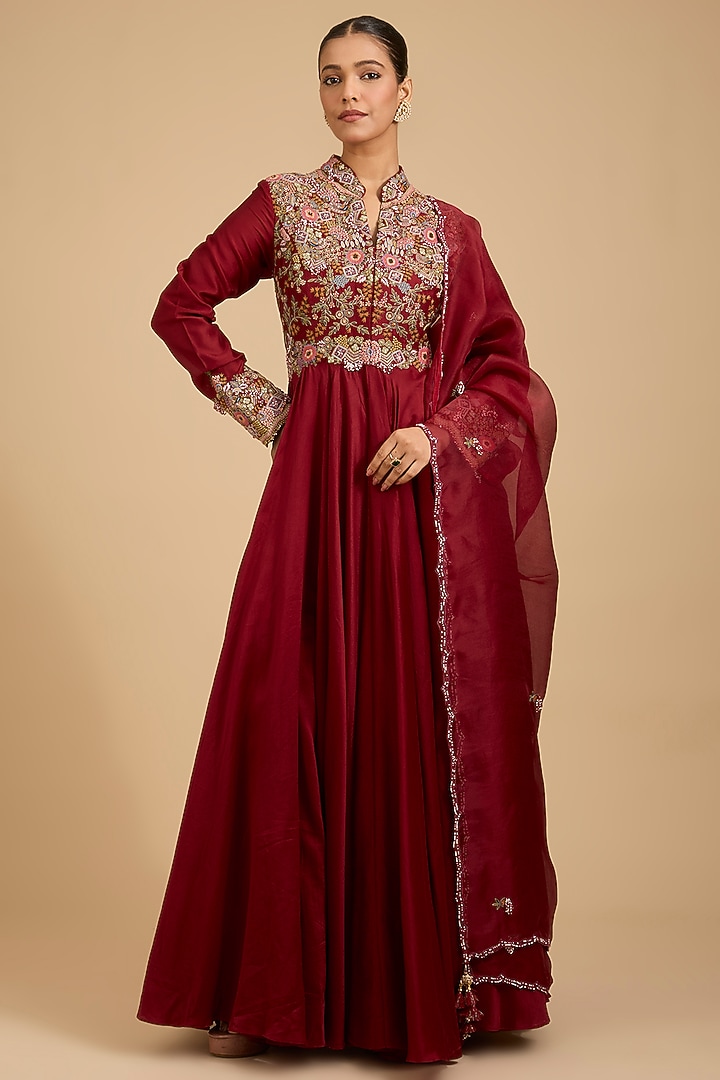 Red Silk Chanderi Thread Work Kalidar Bridal Anarkali Set by Jaya Rathore at Pernia's Pop Up Shop