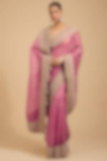 Onion Pink Organza Silk Thread Work Reception Saree Set by Jaya Rathore at Pernia's Pop Up Shop