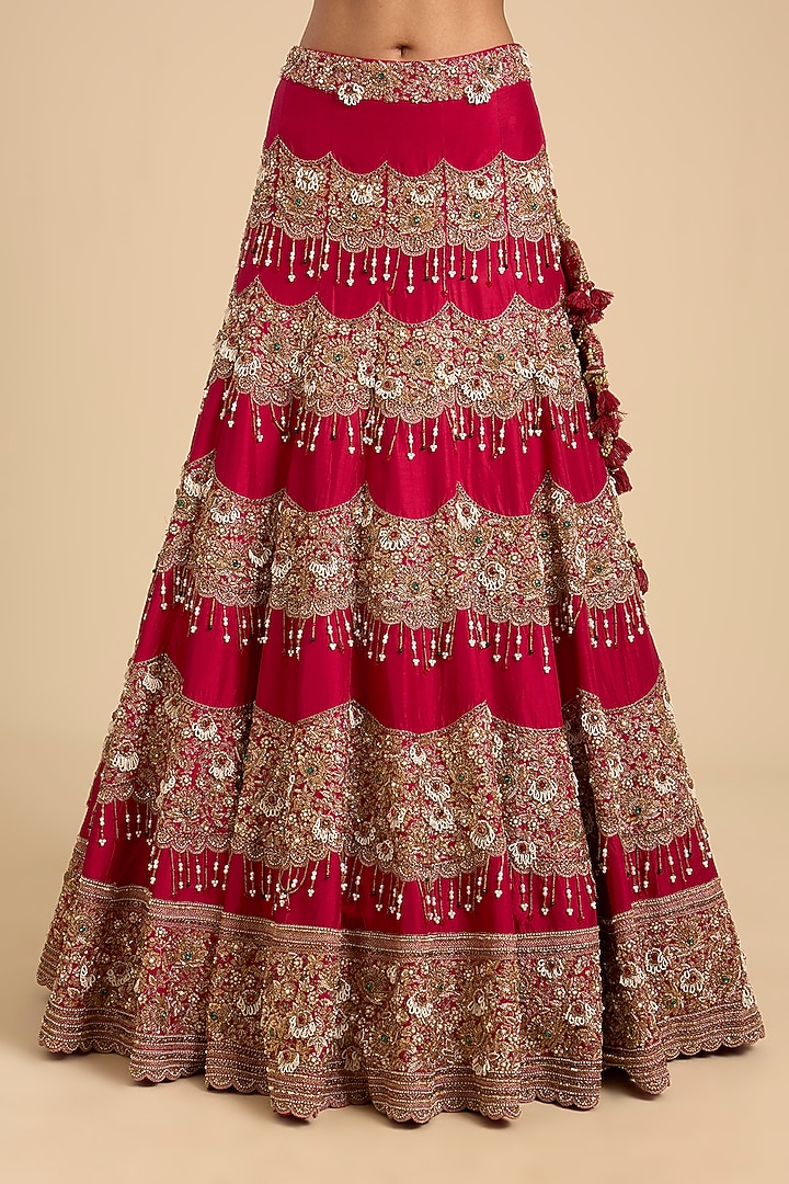 Red Silk Scallop Embroidered Bridal Lehenga Set by Jaya Rathore at Pernia's Pop Up Shop