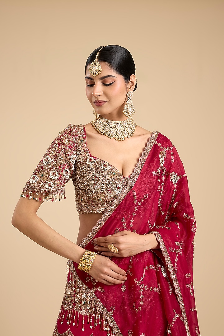 Red Silk Scallop Embroidered Bridal Lehenga Set by Jaya Rathore at Pernia's Pop Up Shop