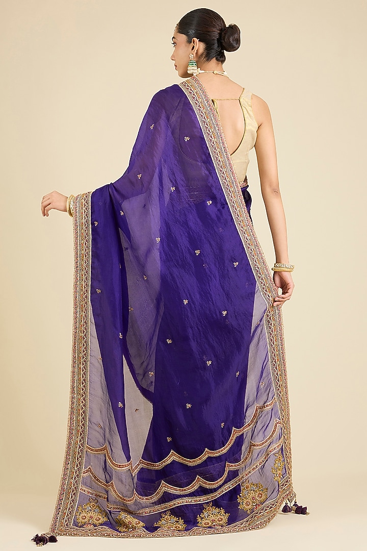 Purple Organza Thread Embellished Reception Saree Set by Jaya Rathore at Pernia's Pop Up Shop