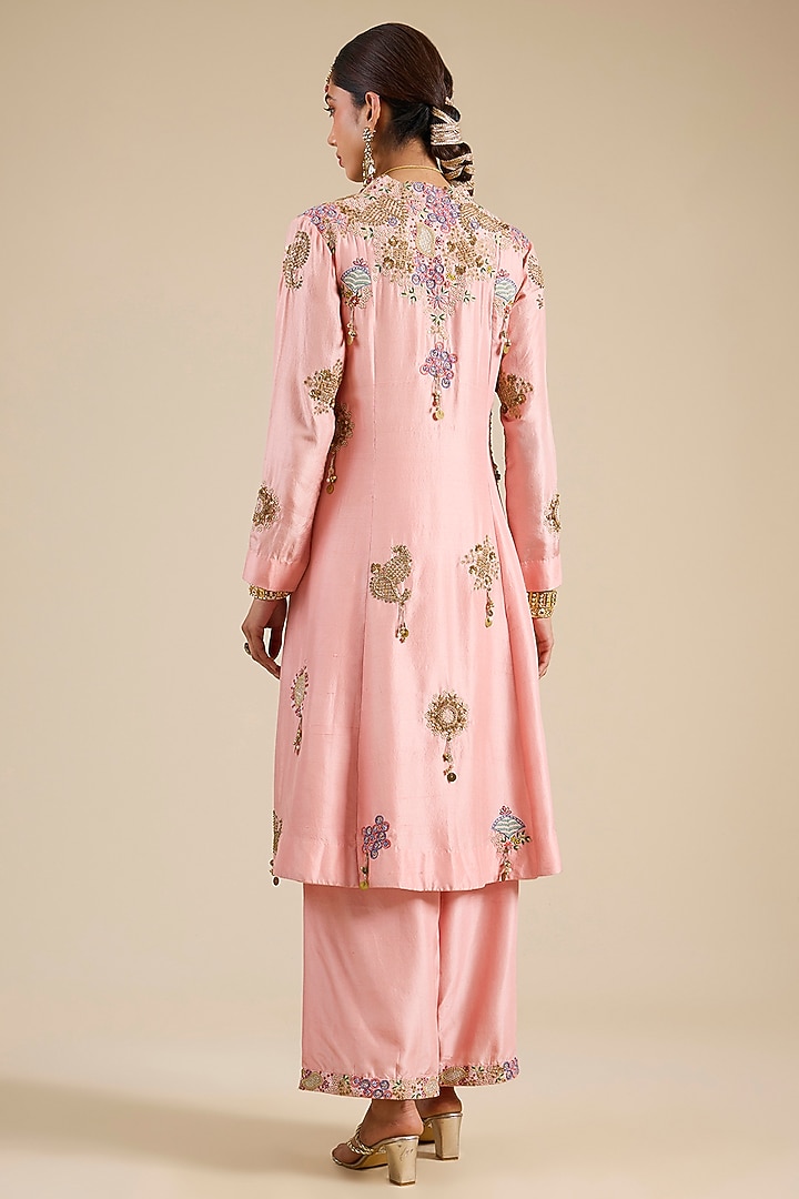 Pink Silk Latkan Embroidered Kurta Set by Jaya Rathore at Pernia's Pop Up Shop