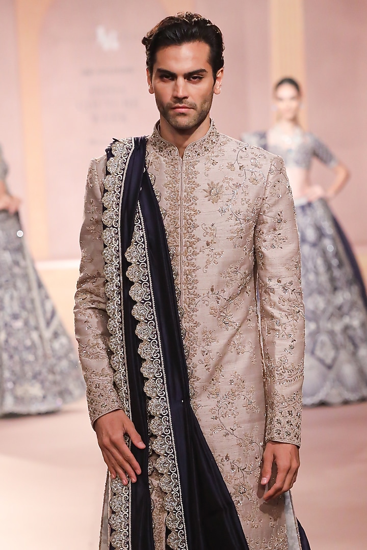 Gold Raw Silk Zardosi Embroidered Groom Sherwani Set by JAYANTI REDDY MEN at Pernia's Pop Up Shop