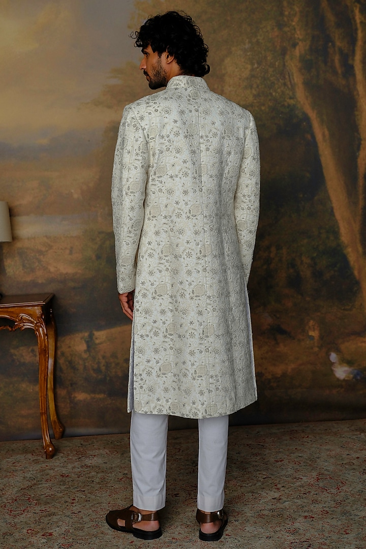 Ivory Silk Chikankari Embroidered Groom Sherwani Set by JAYANTI REDDY MEN at Pernia's Pop Up Shop