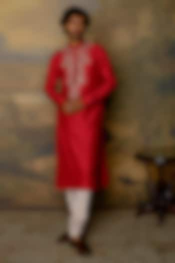 Red Silk Zardosi Embroidered Kurta Set by JAYANTI REDDY MEN