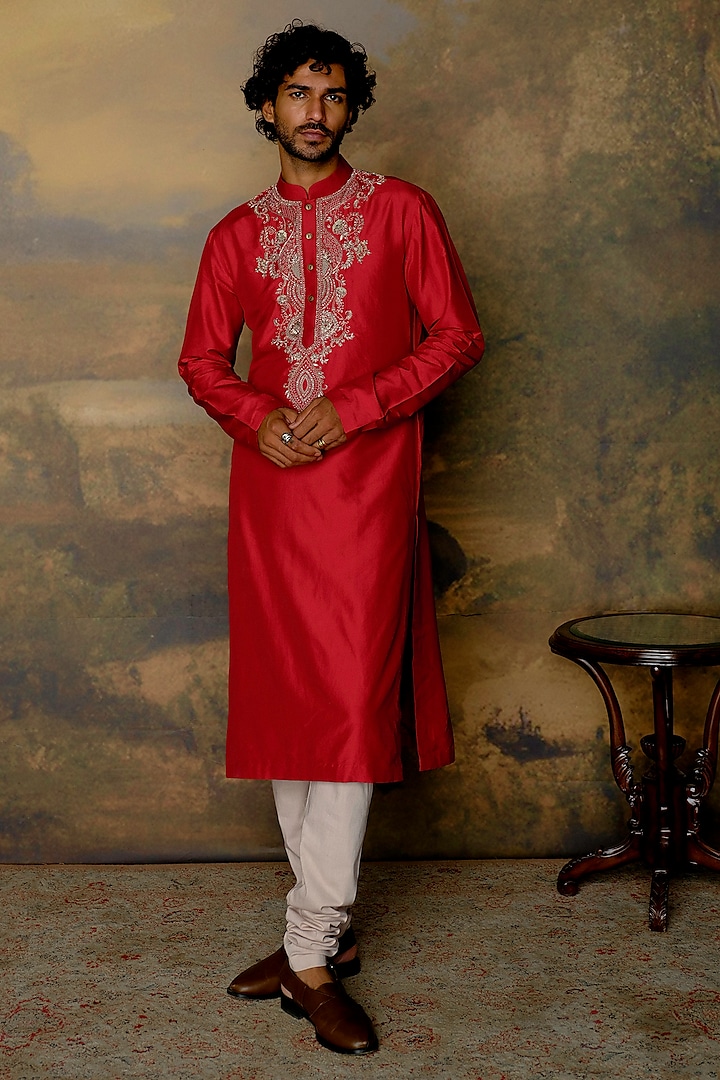 Red Silk Zardosi Embroidered Kurta Set by JAYANTI REDDY MEN