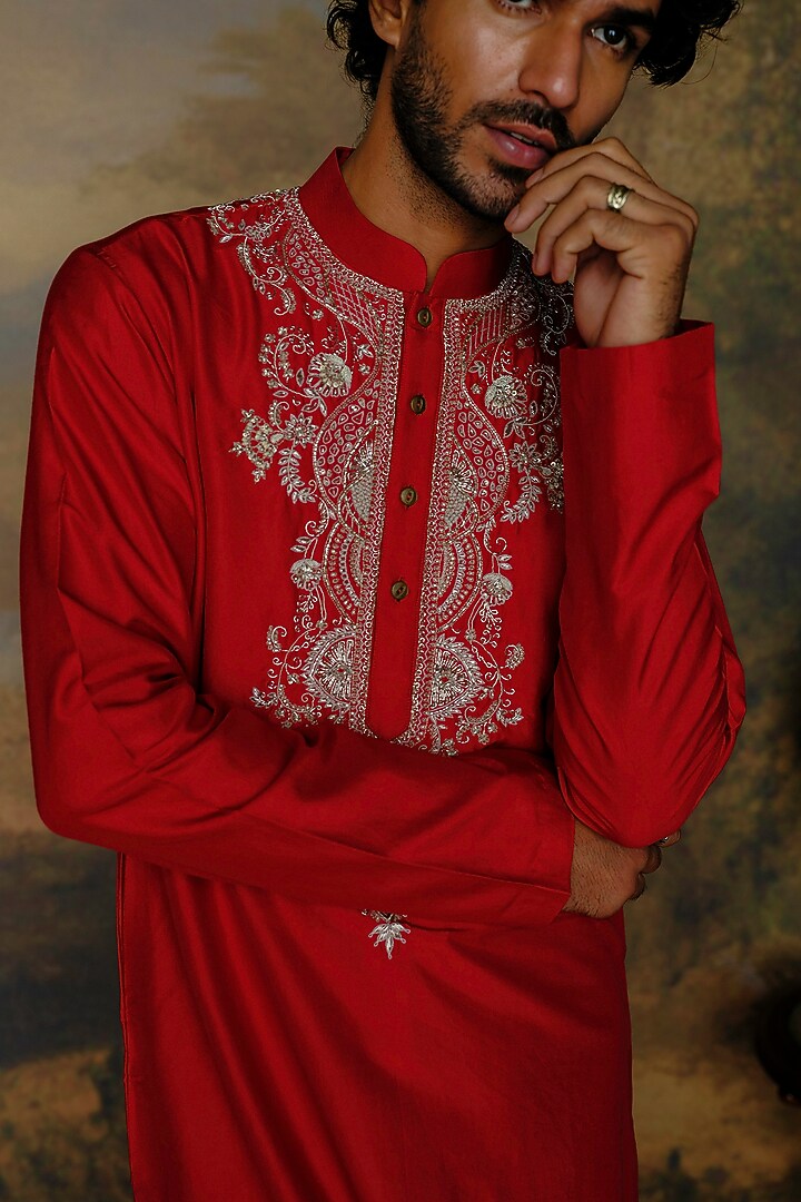 Red Silk Zardosi Embroidered Kurta Set by JAYANTI REDDY MEN at Pernia's Pop Up Shop