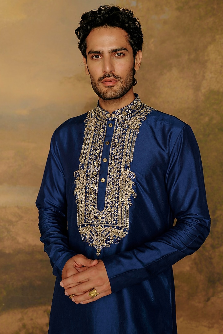 Navy Blue Silk Zardosi Embroidered Kurta Set by JAYANTI REDDY MEN at Pernia's Pop Up Shop