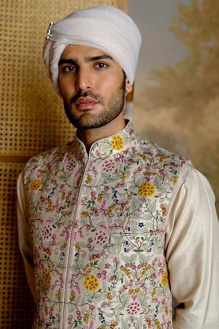 Beige Silk Zardosi Embroidered Bundi Jacket Set by JAYANTI REDDY MEN at Pernia's Pop Up Shop