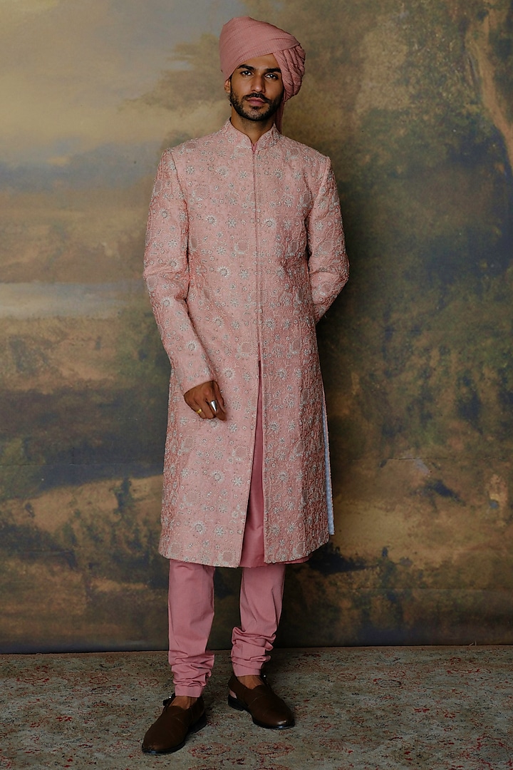 Peach Silk Zardosi Embroidered Sherwani Set by JAYANTI REDDY MEN