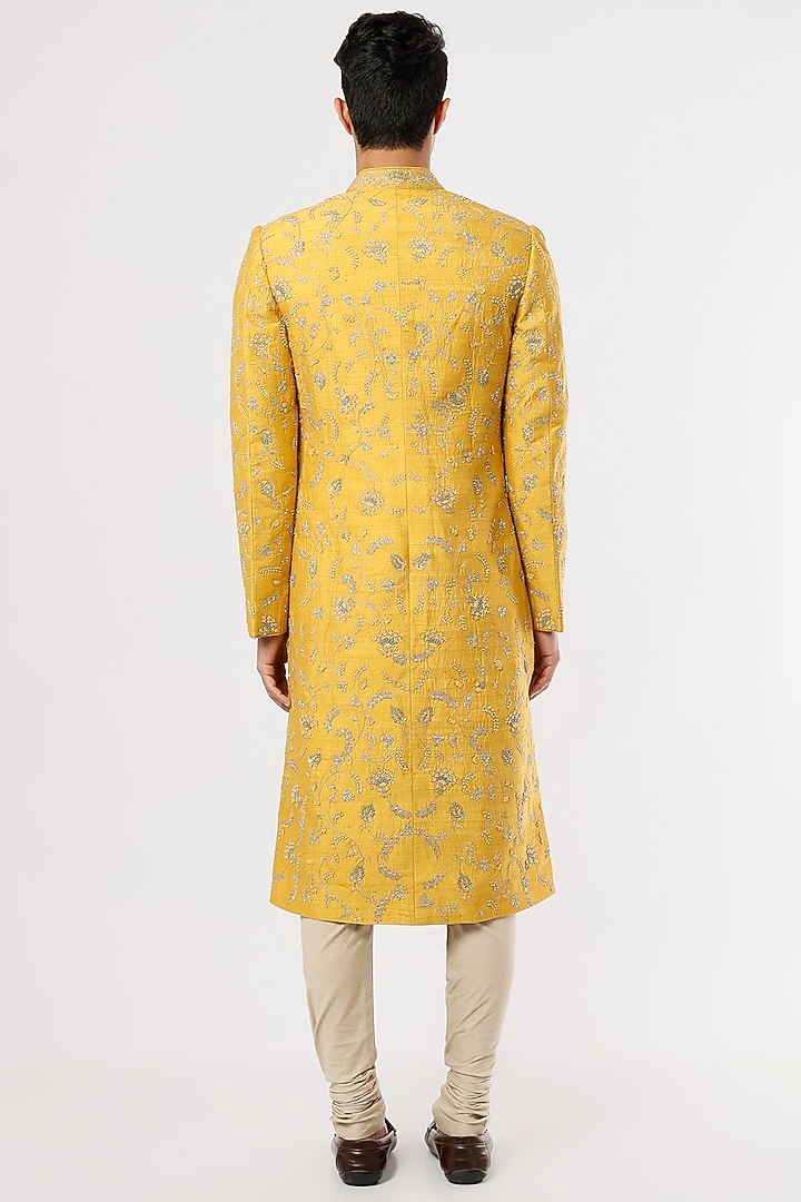 Mustard Raw Silk Zardosi Embroidered Groom Sherwani Set by JAYANTI REDDY MEN at Pernia's Pop Up Shop