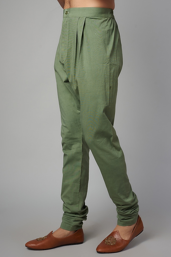 Green Silk Embroidered Bundi Jacket Set by JAYANTI REDDY MEN at Pernia's Pop Up Shop