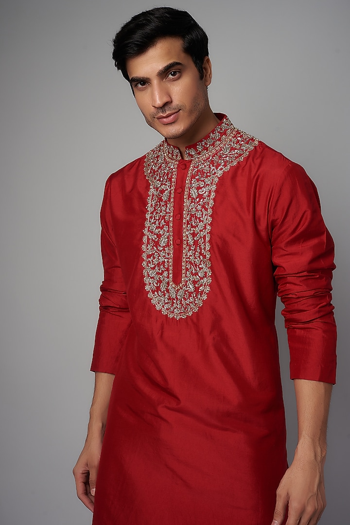 Red Silk Embroidered Kurta Set by JAYANTI REDDY MEN at Pernia's Pop Up Shop