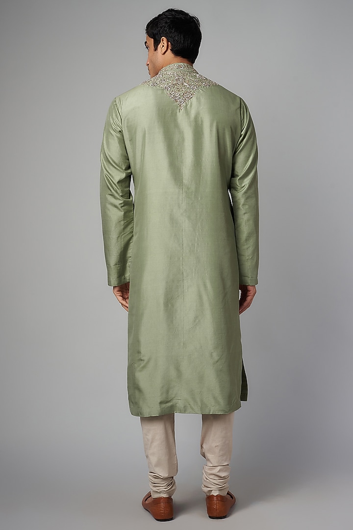 Mint Green Silk Embroidered Kurta Set by JAYANTI REDDY MEN at Pernia's Pop Up Shop
