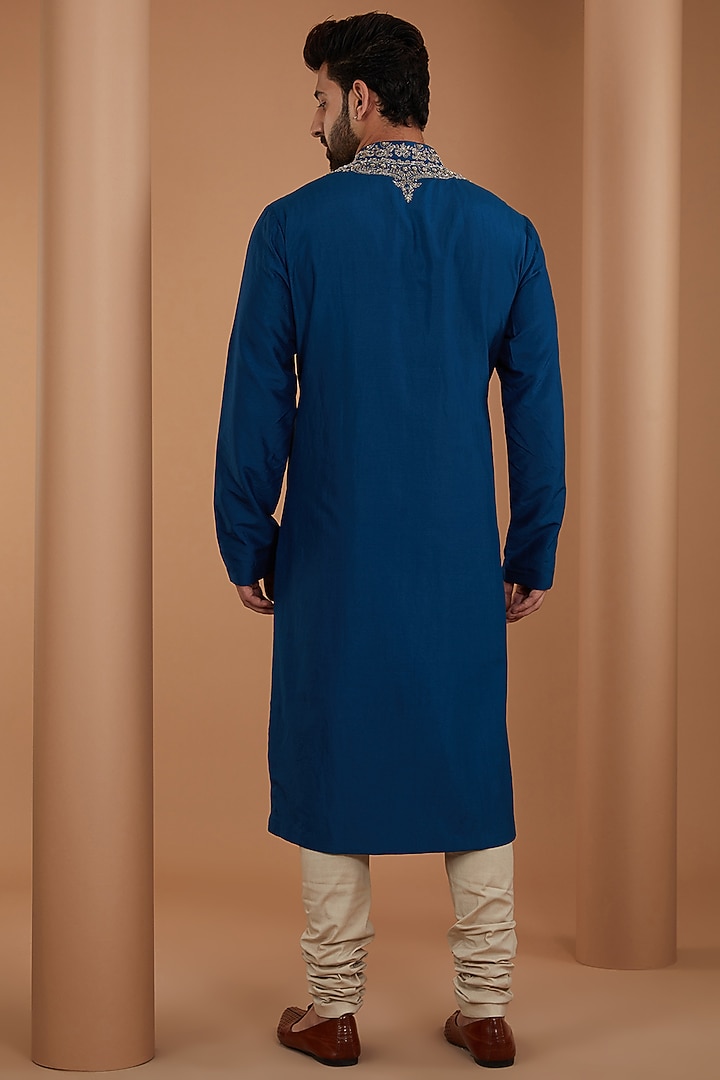 Navy Blue Silk Embroidered Kurta Set by JAYANTI REDDY MEN at Pernia's Pop Up Shop