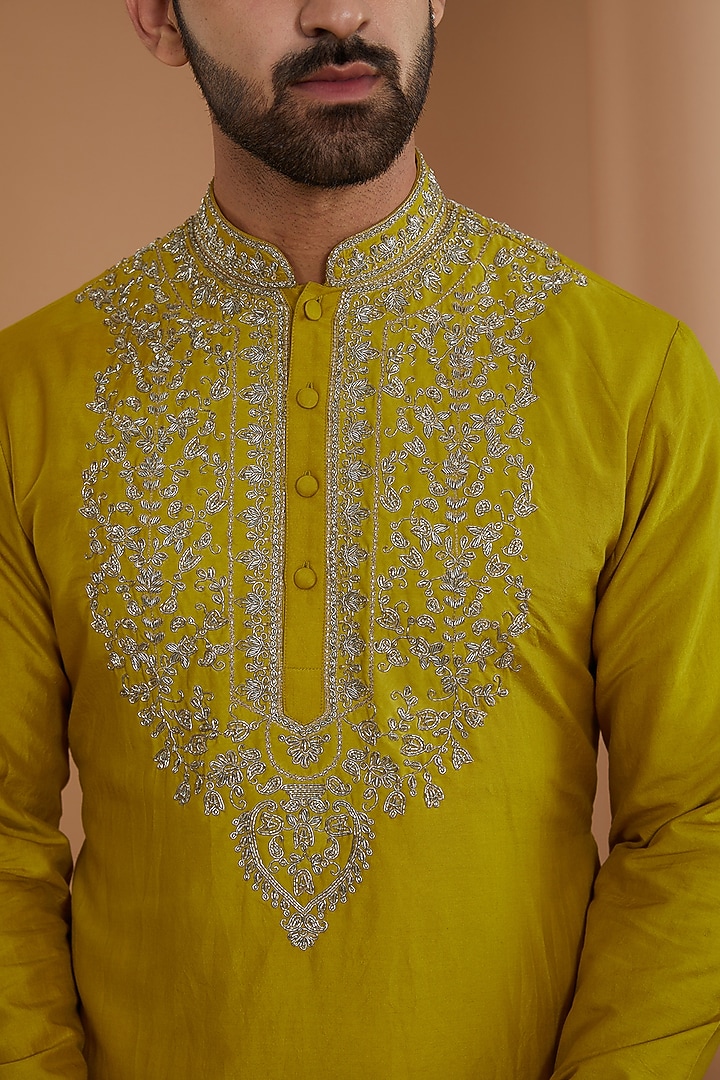 Mustard Silk Embroidered Kurta Set by JAYANTI REDDY MEN at Pernia's Pop Up Shop