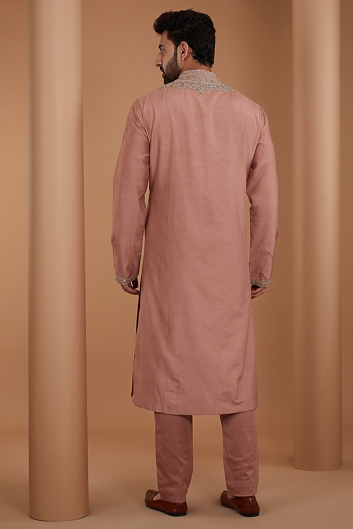 Peach Silk Embroidered Kurta Set by JAYANTI REDDY MEN at Pernia's Pop Up Shop