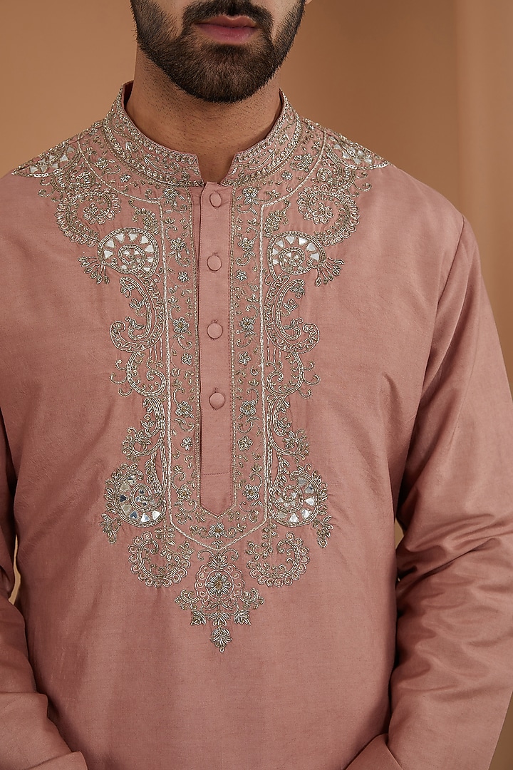 Peach Silk Embroidered Kurta Set by JAYANTI REDDY MEN at Pernia's Pop Up Shop