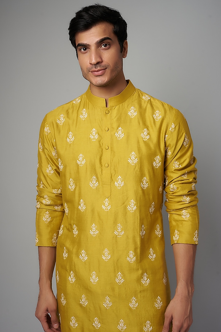 Mustard Yellow Silk Embroidered Kurta Set by JAYANTI REDDY MEN at Pernia's Pop Up Shop