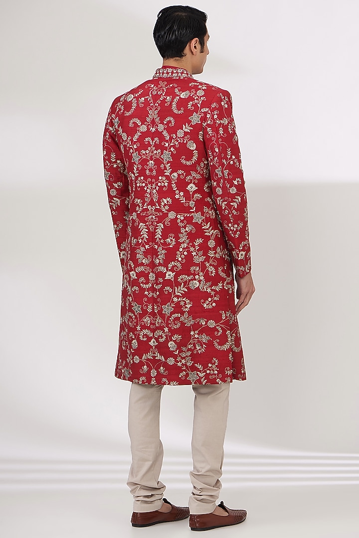 Red Silk Embroidered Groom Sherwani Set by JAYANTI REDDY MEN at Pernia's Pop Up Shop