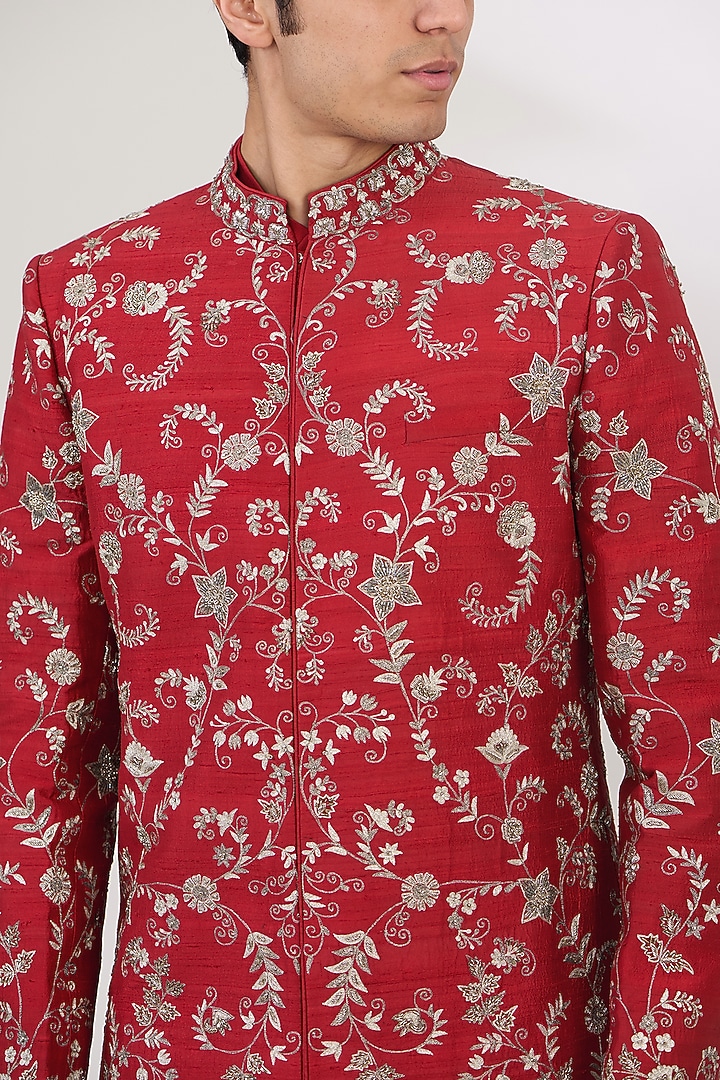 Red Silk Embroidered Groom Sherwani Set by JAYANTI REDDY MEN at Pernia's Pop Up Shop