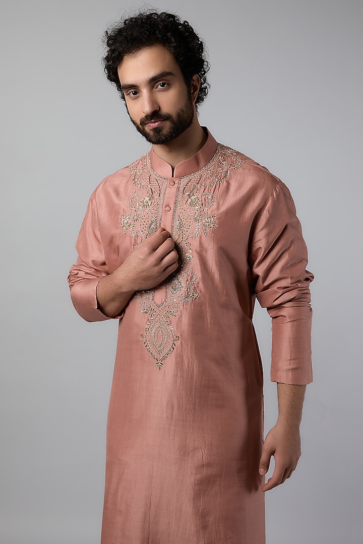 Pink Silk Embroidered Kurta Set by JAYANTI REDDY MEN at Pernia's Pop Up Shop