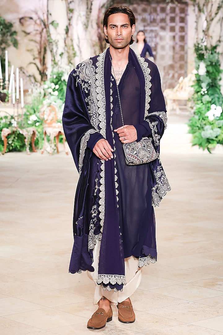 Purple Georgette Zardosi Hand Embroidered Kurta Set by JAYANTI REDDY MEN at Pernia's Pop Up Shop