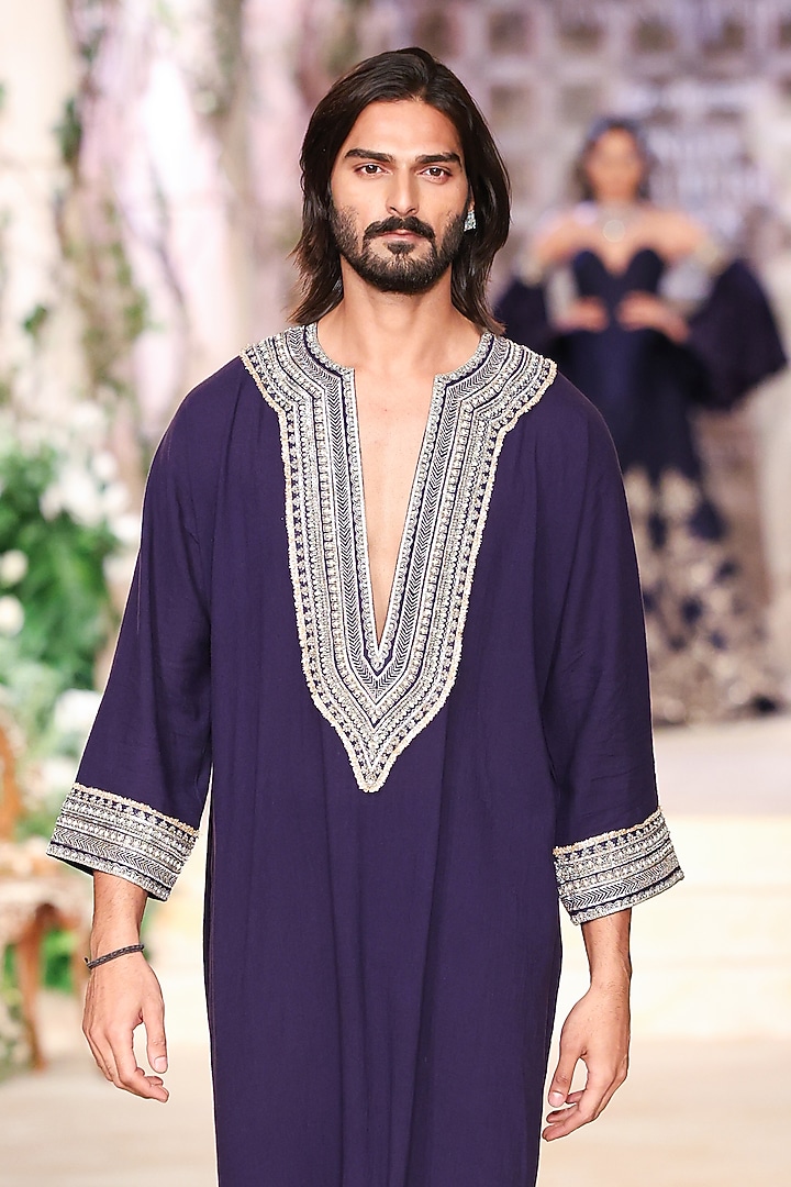 Purple Georgette Zardosi Hand Embroidered Kaftan Set by JAYANTI REDDY MEN at Pernia's Pop Up Shop