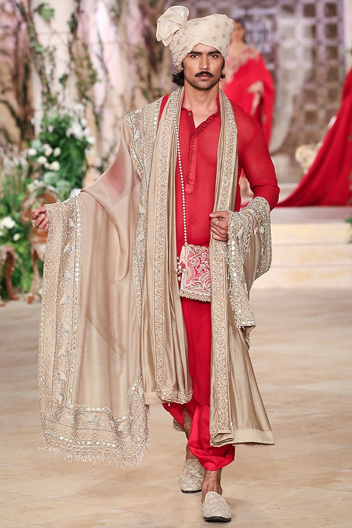 Red Georgette Zardosi Hand Embroidered Kurta Set by JAYANTI REDDY MEN at Pernia's Pop Up Shop