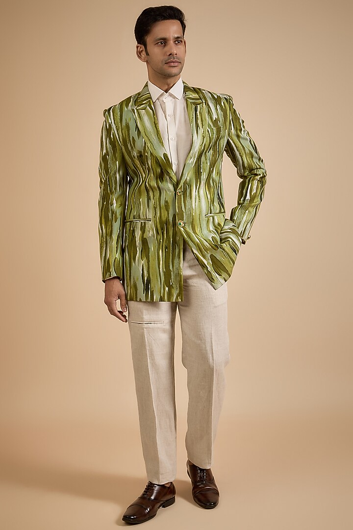 Green Raw Silk Printed Blazer Set by Jayesh and Kaajal Shah Men at Pernia's Pop Up Shop