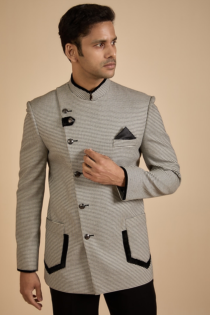 Grey Polyester Jodhpuri Jacket Set by Jayesh and Kaajal Shah Men at Pernia's Pop Up Shop