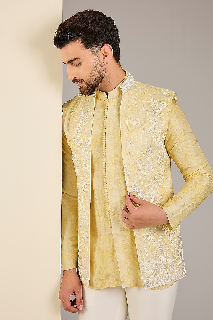 Yellow Silk Embroidered Nehru Jacket Set by Jayesh and Kaajal Shah Men at Pernia's Pop Up Shop