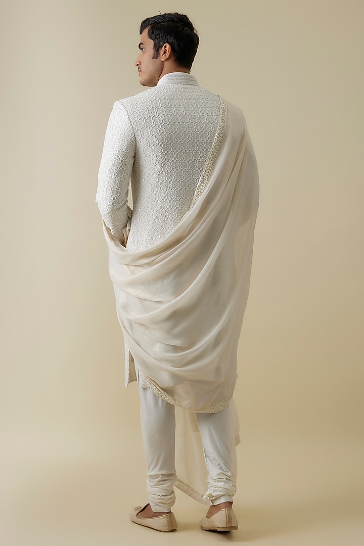 Ivory Lucknowi Groom Sherwani Set by Jayesh and Kaajal Shah Men at Pernia's Pop Up Shop