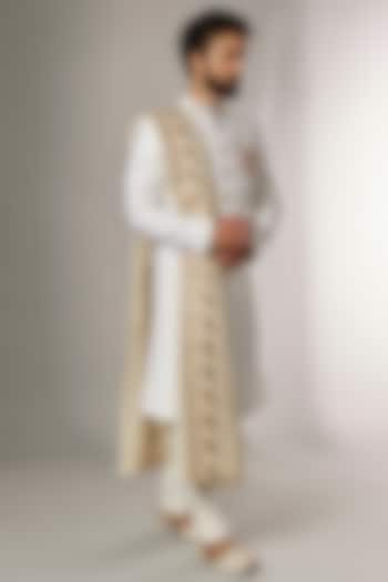 White Matka Silk Hand Embroidered Sherwani Set by Jayesh and Kaajal Shah